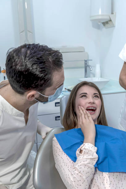 Best Emergency Broken Tooth Repair in Chrisman, IL